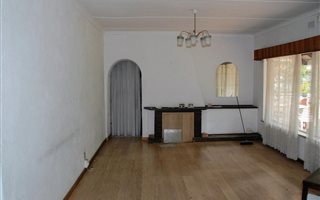 3 Bedroom House in Kensington B