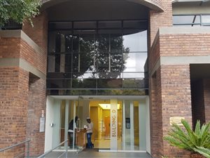 301 m² Office Space in Parktown