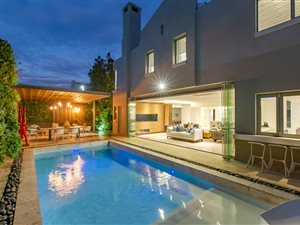 4 Bed House in Senderwood
