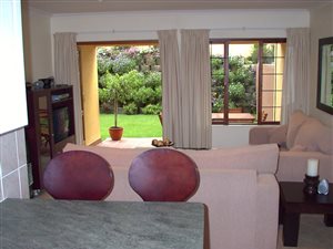 2 Bed Apartment in Bryanston West