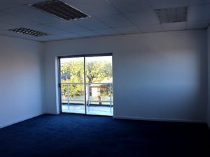 165 m² Commercial space in Rylands