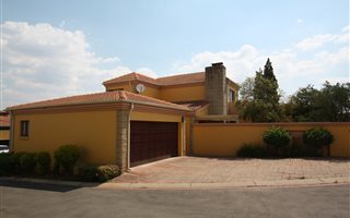 3 Bedroom Cluster in Craigavon AH