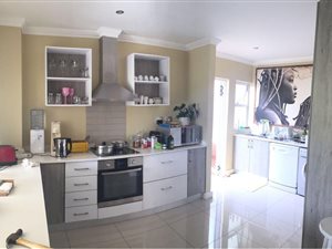 3 Bed House in Kindlewood Estate
