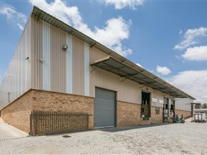1874 m² Industrial space in Amalgam