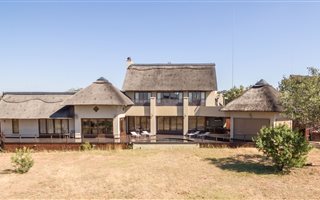 5 Bedroom House in Zebula Golf Estate