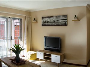 2 Bedroom Simplex in Monavoni