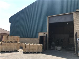 543 m² Industrial space in Gateway Industrial Park