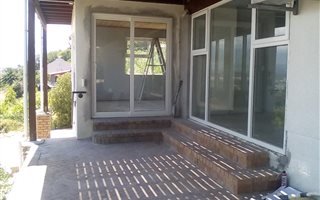 1 Bedroom Garden Cottage in Mountainside