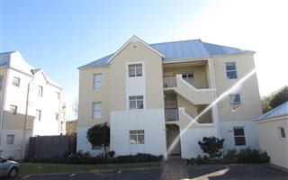 2 Bedroom Apartment in Hout Bay and surrounds