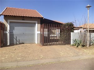 3 Bed House in Masada