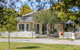 4 Bedroom House in Leisure Isle