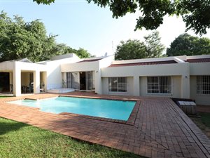 4 Bed House in Parkmore