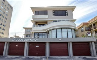 2 Bedroom Apartment in Strand North