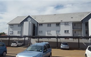 2 Bedroom Apartment in Doringkloof