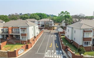 3 Bedroom Townhouse in Parkview