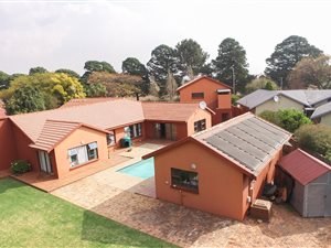 4 Bed House in Larrendale