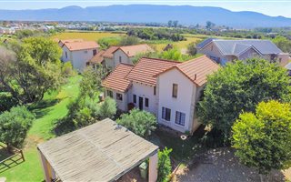 3 Bedroom Townhouse in The Coves
