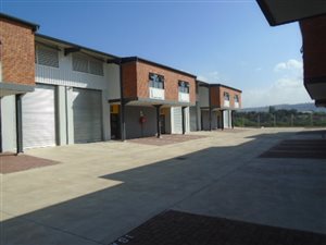 180 m² Commercial space in Cornubia