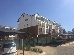1 Bed Apartment in Linbro Park
