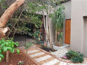 1 Bed Garden Cottage in Noordheuwel