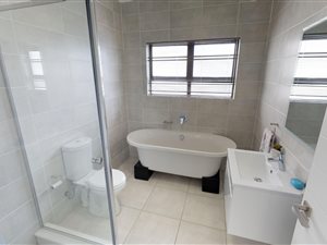 2 Bed Apartment in Richwood