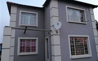 4 Bedroom House in Nkwe Estate