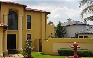 4 Bedroom House in Glen Erasmia