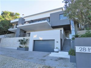 5 Bed House in Keurboomstrand