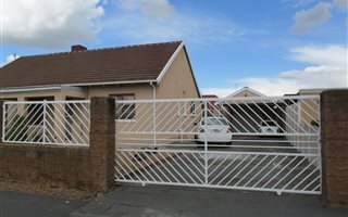 3 Bedroom House in Thornton