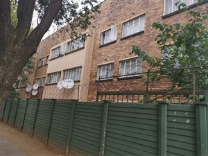 1 Bed Apartment in Vereeniging Central