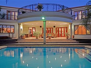 5 Bedroom House in Benmore Gardens