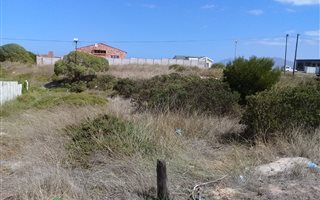 595 m² Land available in Hawston