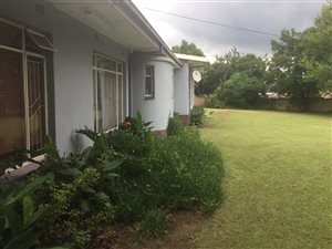 4 Bed House in Three Rivers East