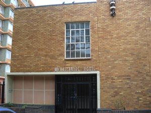 1 Bedroom Apartment in Sunnyside