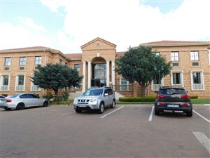 204 m² Office Space in Bryanston