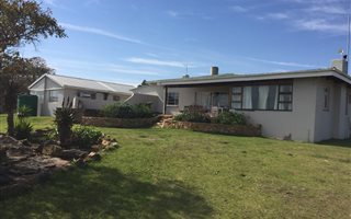 140 ha Farm in Oatlands