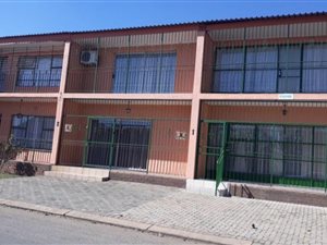 2 Bed Flat in Randfontein Central