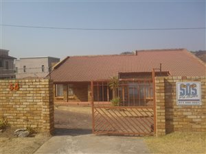 4 Bed House in Alan Manor