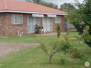 1 Bed Garden Cottage in Glen Austin