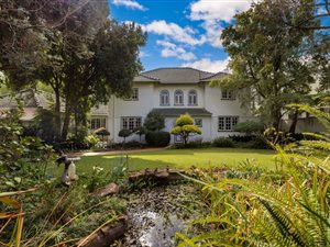 4 Bed House in Houghton Estate