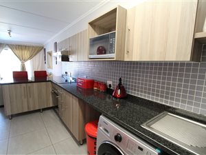 2 Bed Townhouse in Edenglen