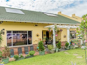 4 Bed House in Scottsville