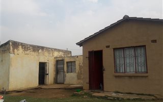 2 Bedroom House in Folweni