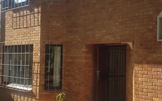 1 Bedroom Garden Cottage in Kloof