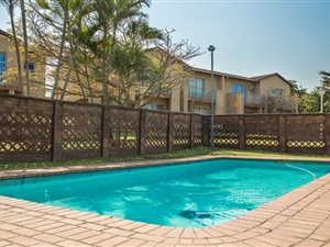 2 Bed Townhouse in Meerensee