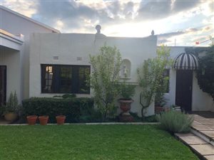4 Bed House in Parkhurst
