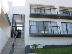 4 Bed House in Dana Bay