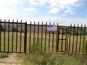 4.5 ha Farm in Laezonia