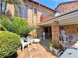 2 Bed Townhouse in Garsfontein