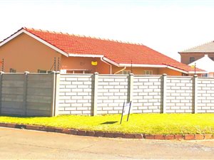 3 Bed House in Sophiatown
